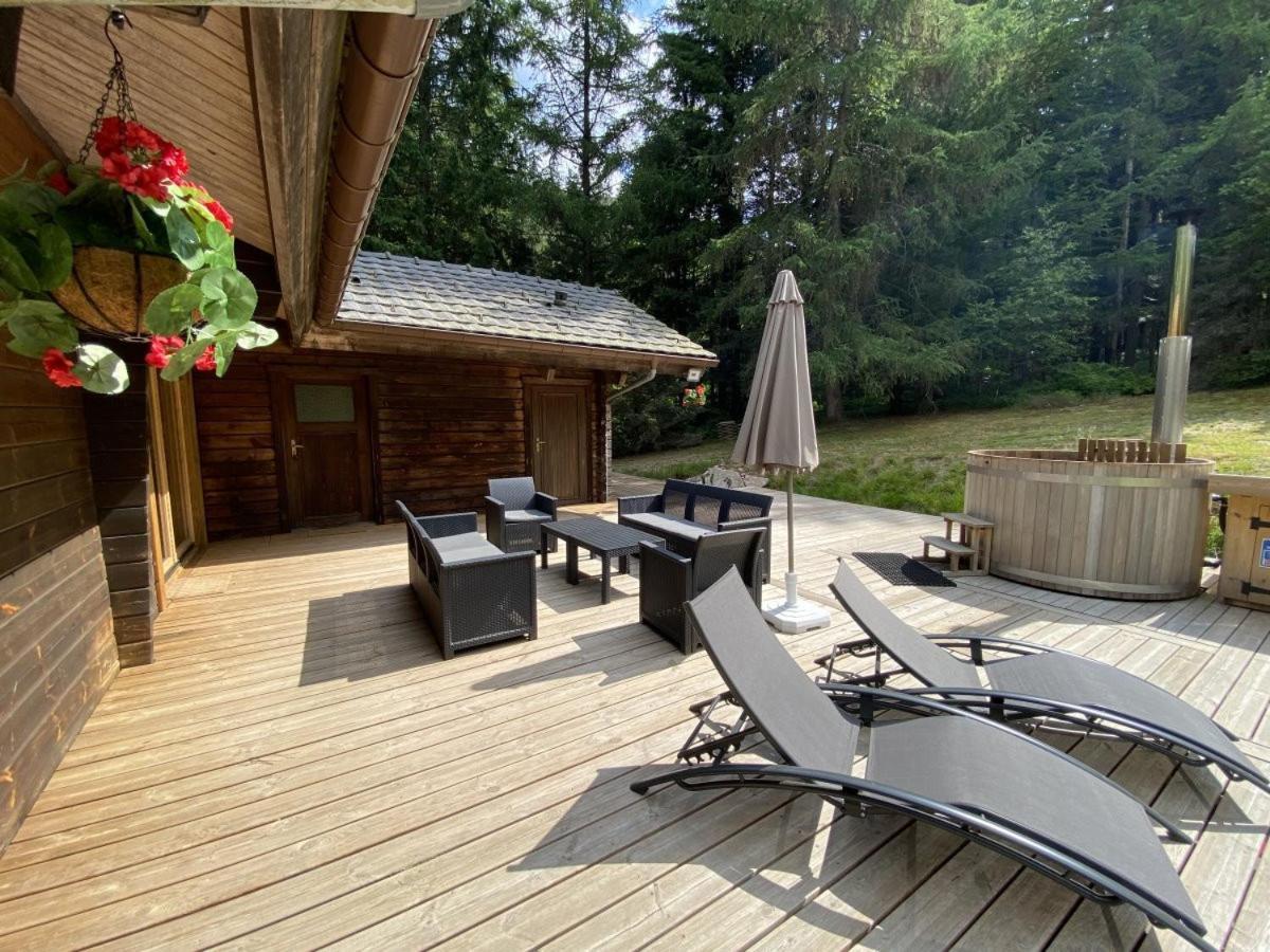 Le Fishing Lodge Chalet En Bois Avec Bain Nordique Ла-Бресс Экстерьер фото