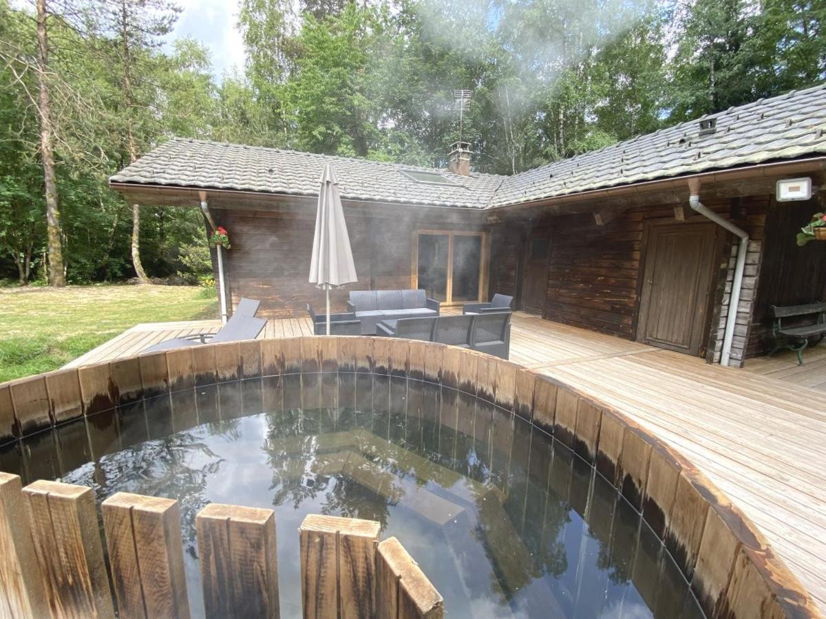 Le Fishing Lodge Chalet En Bois Avec Bain Nordique Ла-Бресс Экстерьер фото