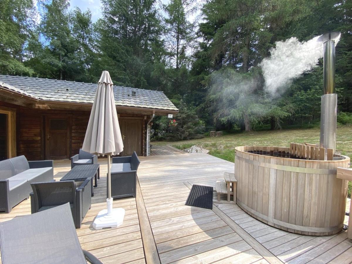 Le Fishing Lodge Chalet En Bois Avec Bain Nordique Ла-Бресс Экстерьер фото