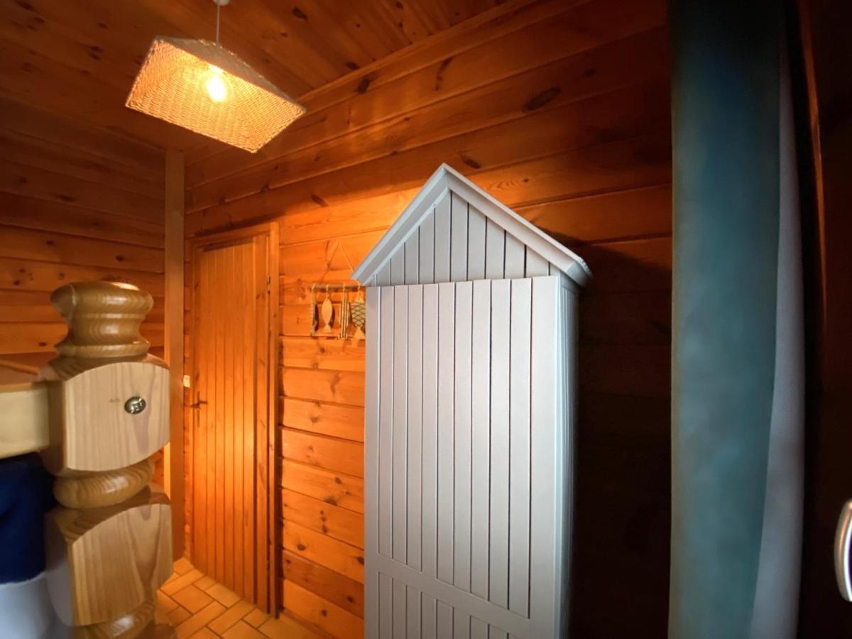 Le Fishing Lodge Chalet En Bois Avec Bain Nordique Ла-Бресс Экстерьер фото